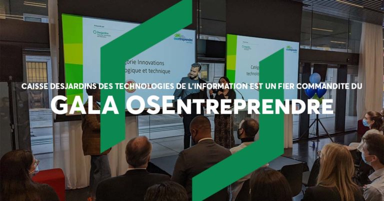 Gala OSEntreprendre avec un public et 2 personnes devant des présentations powerpoint